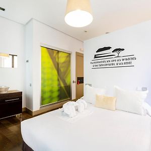 Kamer met een Queen Size Bed